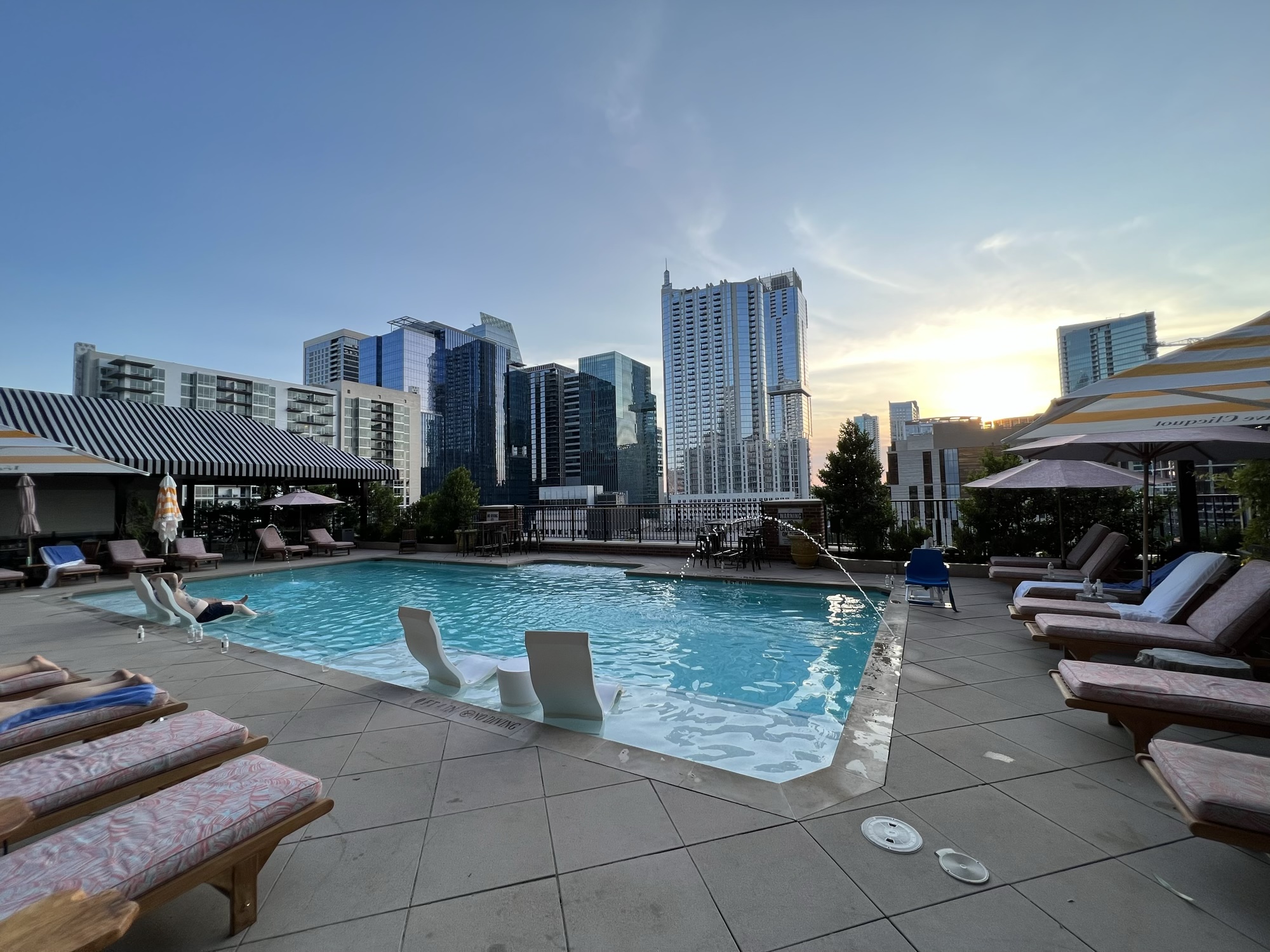 Cabana Rooftop Bar photo 4