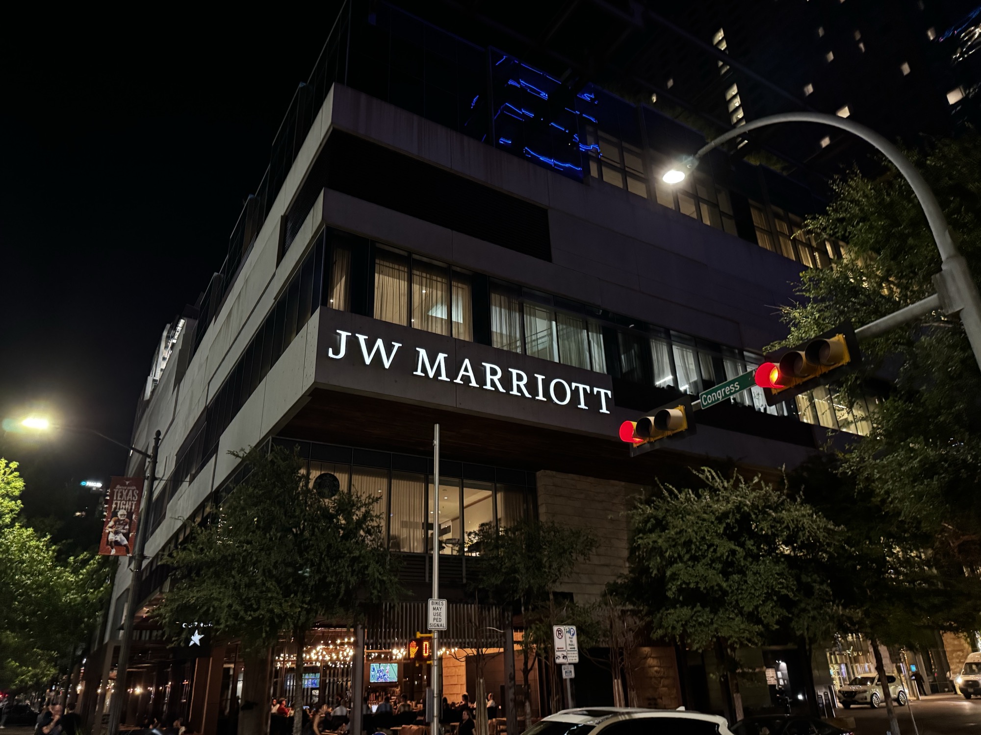 Edge Rooftop & Bar photo 1